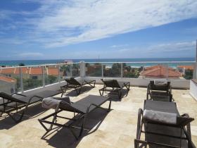 Ocean Roof Appart Hotel Immeuble de 5 étages avec 16 appartements