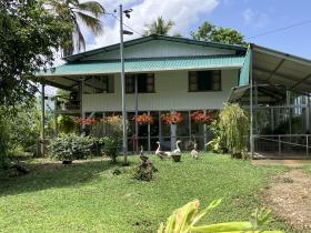 Main house - Large property with Pacuare Forest view and development potential