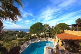 Villa de luxe avec vue mer et piscine