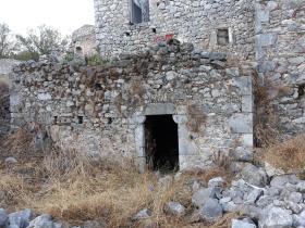 A vendre maison en pierre à Chimara - Village traditionnel